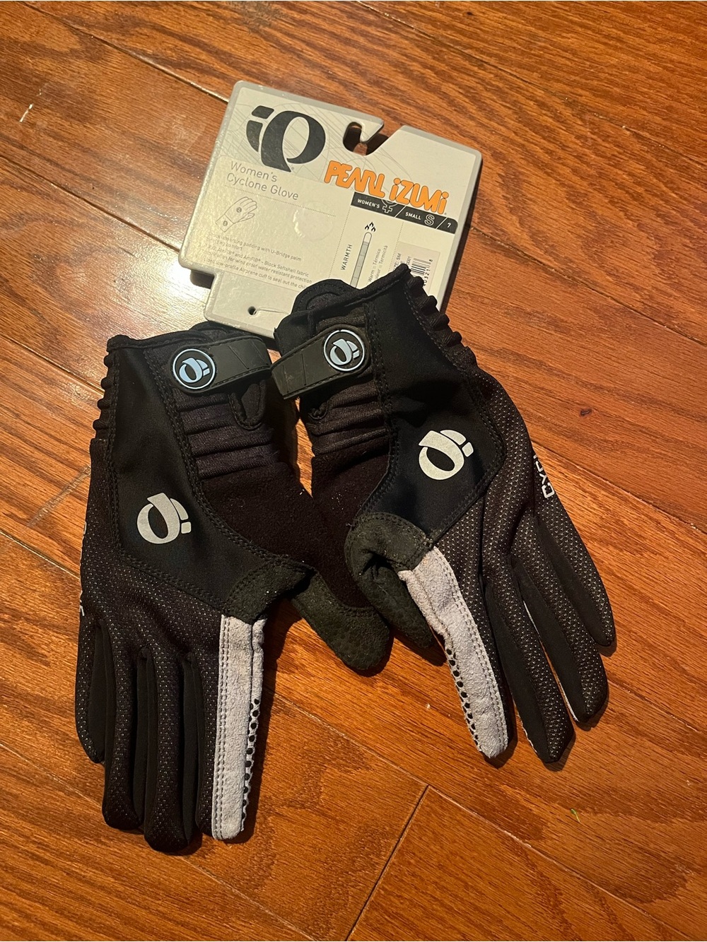 NWT Pearl Izumi Women’s Cyclone Bike Gloves - Small, Black